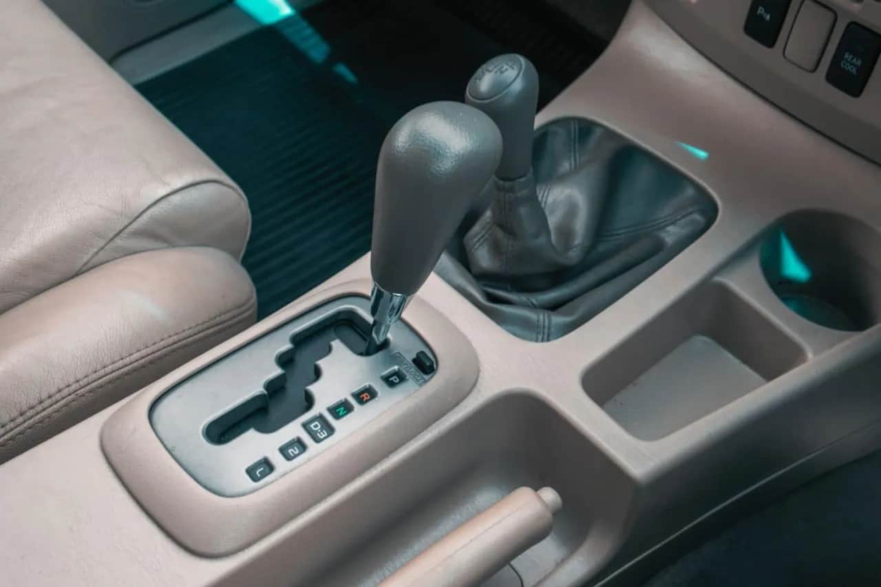 Automat na holu? Sprawdź, kiedy możesz, a kiedy musisz wezwać lawetę.